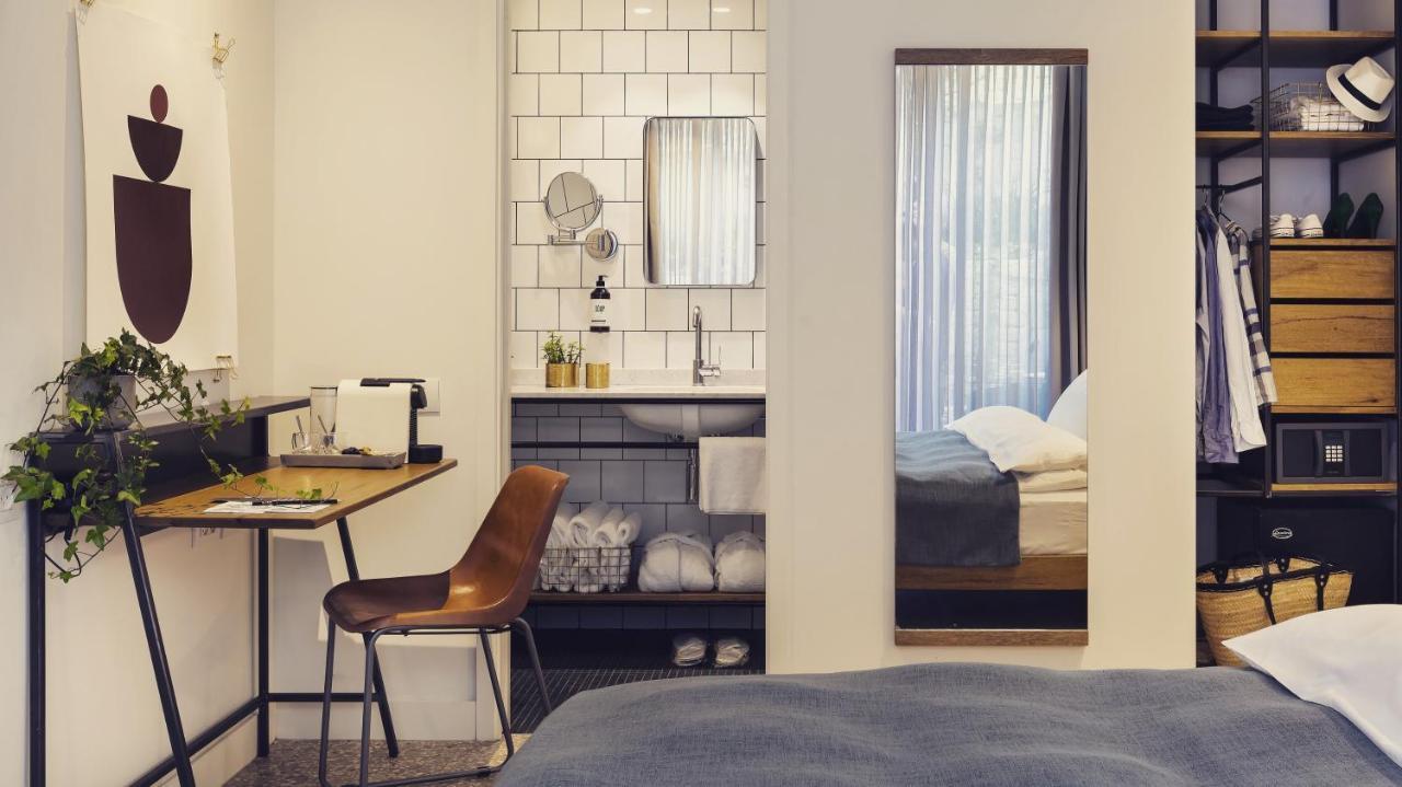 Executive Room,1006518481:JPEG