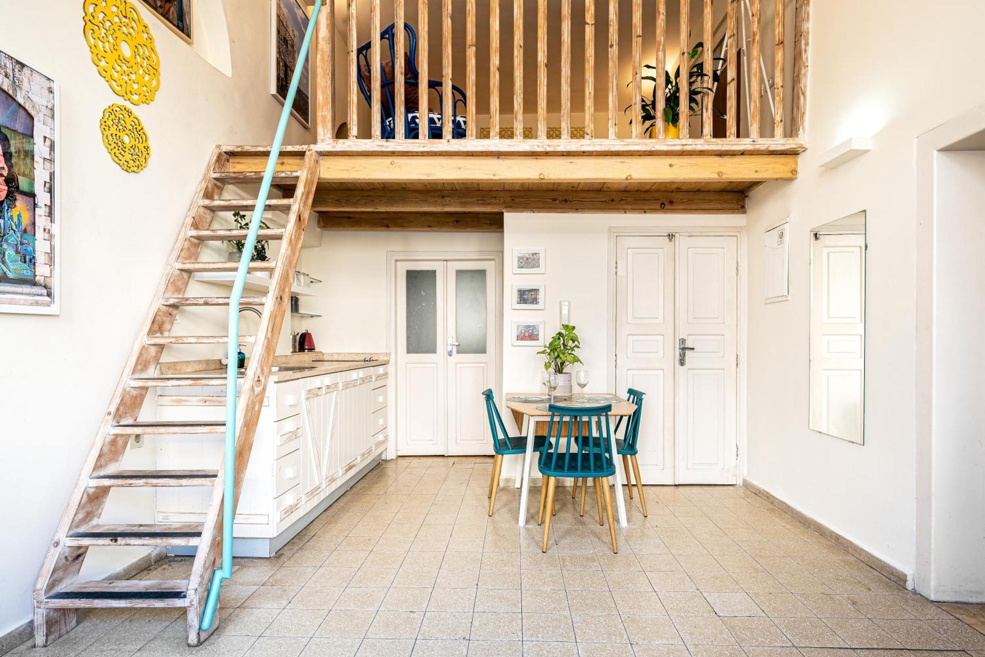 One-Bedroom Apartment Gallery Balcony