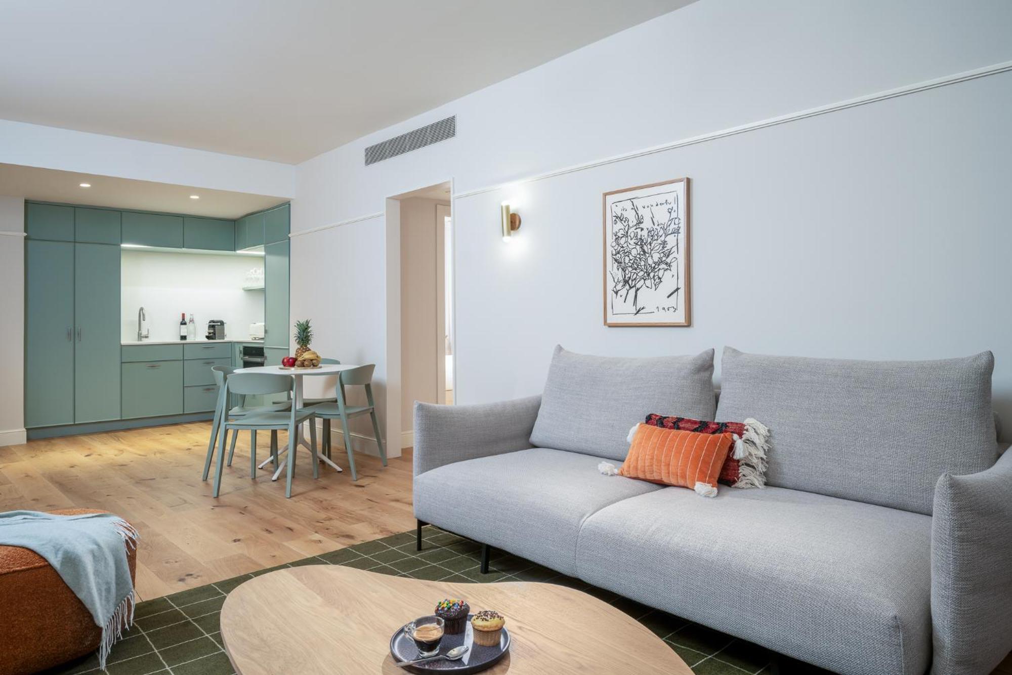 Two-Bedroom Apartment Sofabed