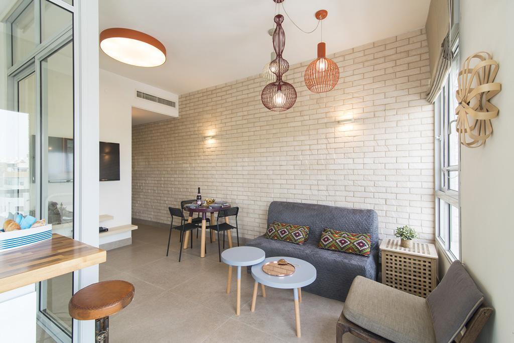 Apartment Terrace,1119003561:JPEG