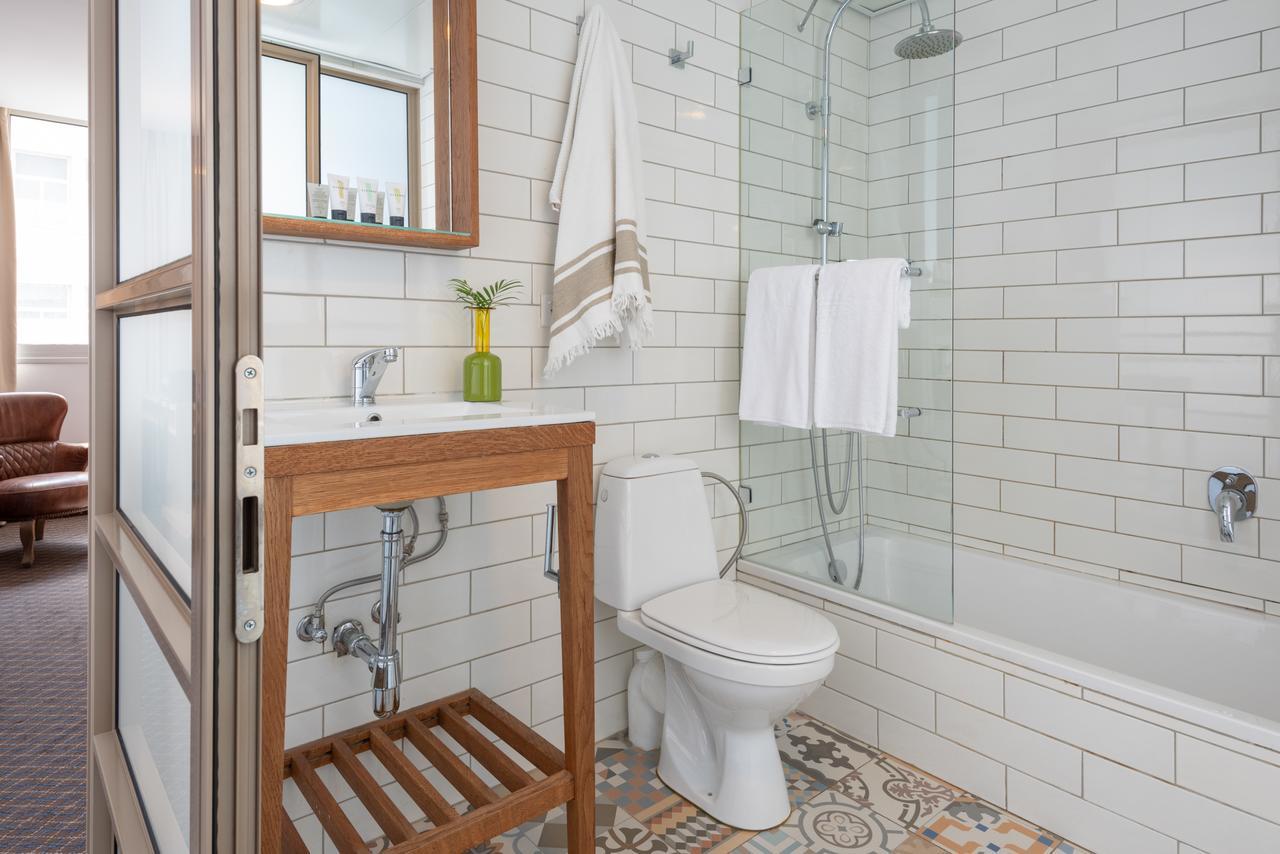 Junior Suite,791355222:JPEG