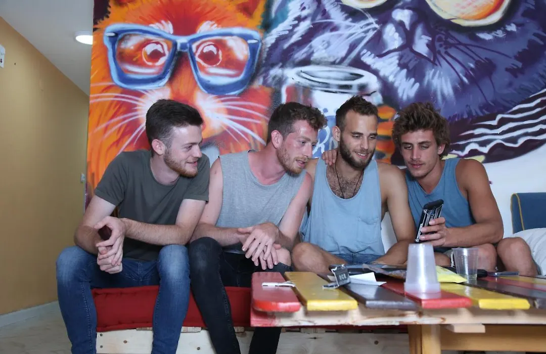 Amigos-Hostel Tel-Aviv Adults Only 18-49-1