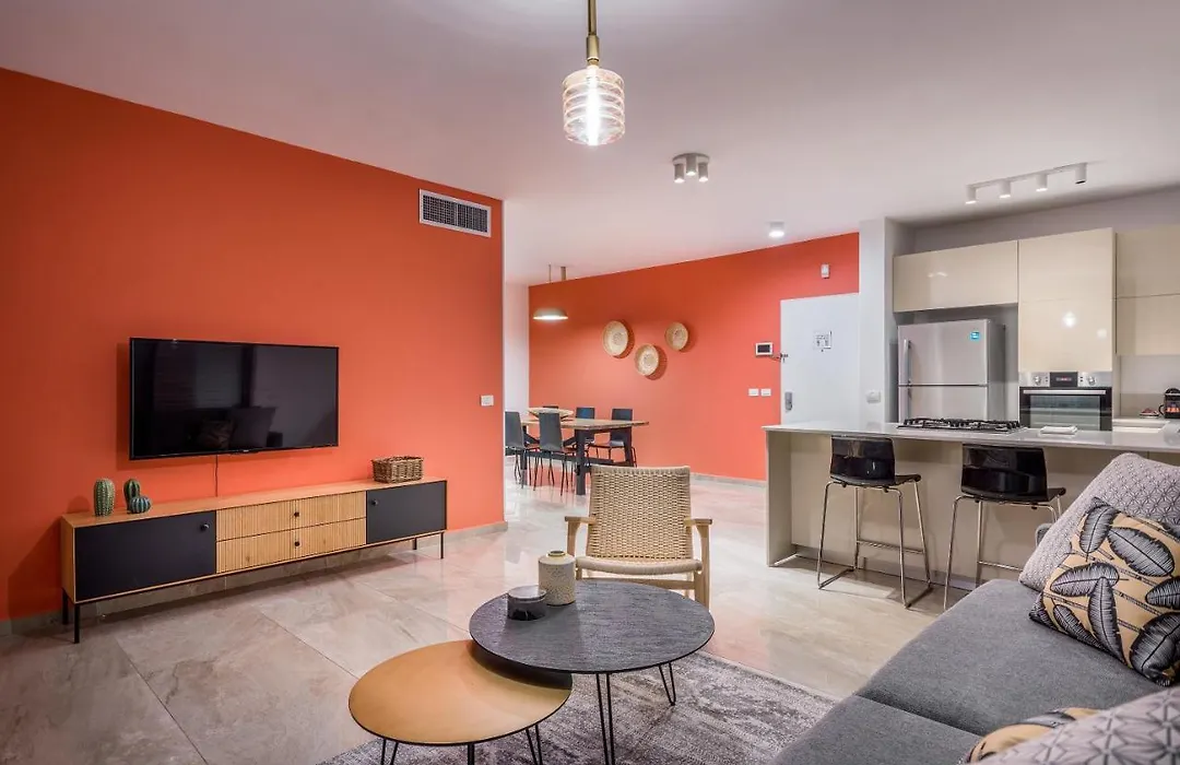 3 Bedrooms Apt Balcony & Parking Near Banana Beach-1