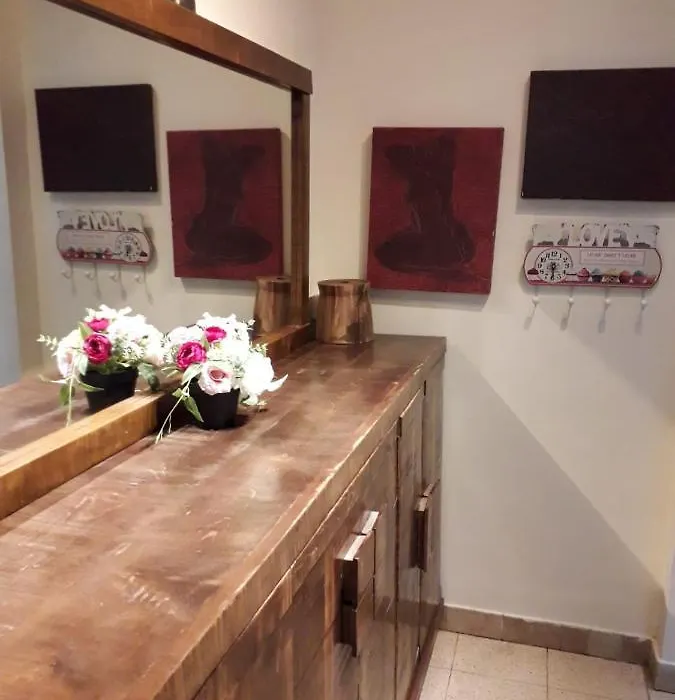 Lovely Apartment Premium Location-1
