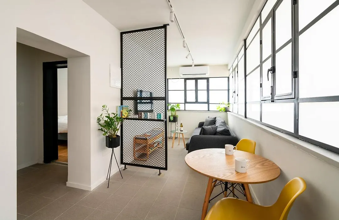 The Square - By Beach Apartments Tlv-1