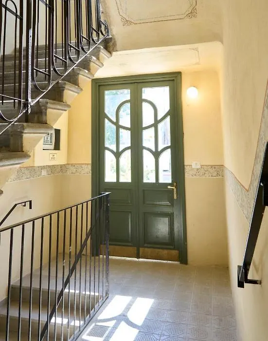 Montefiore Luxury Apartment By Nimizz-1