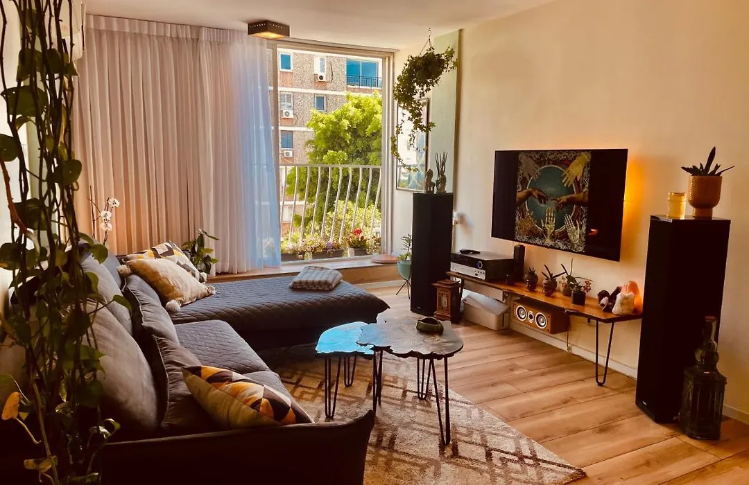 High-End Apartment , With A Private Parking And An Elavator-1