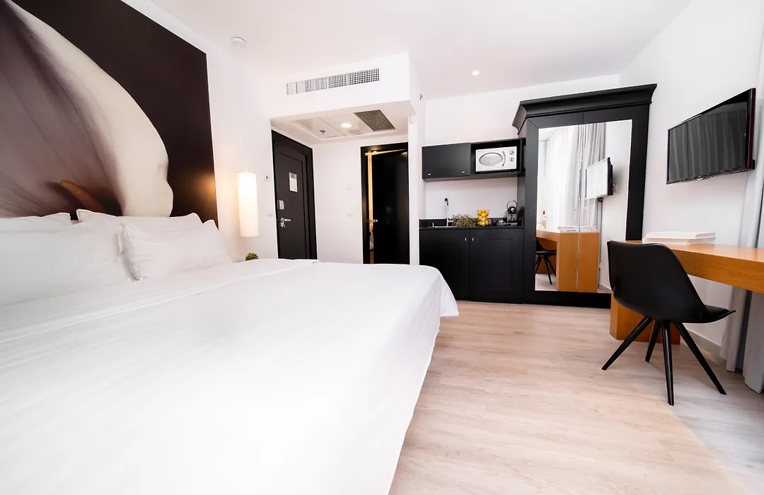 Savoy Sea Side Hotel (Adults Only)-1