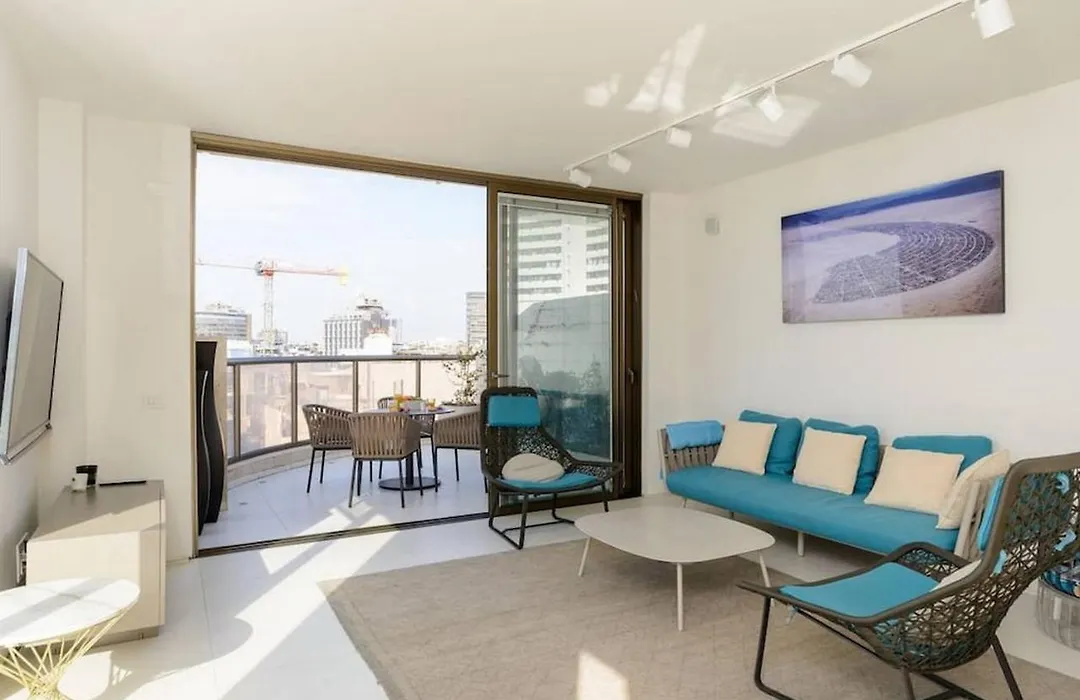 Spacious 5Br Penthouse Sea Views By Holyguest-1