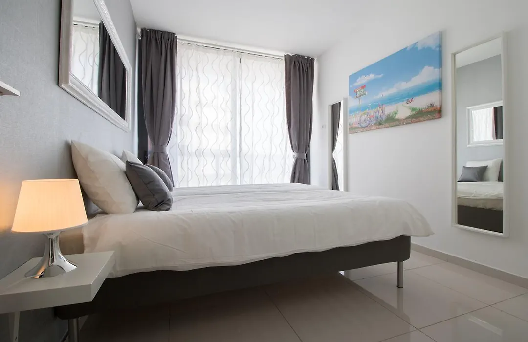 Sweethome26 Luxury Apt Close To The Beach & Free Parking-1