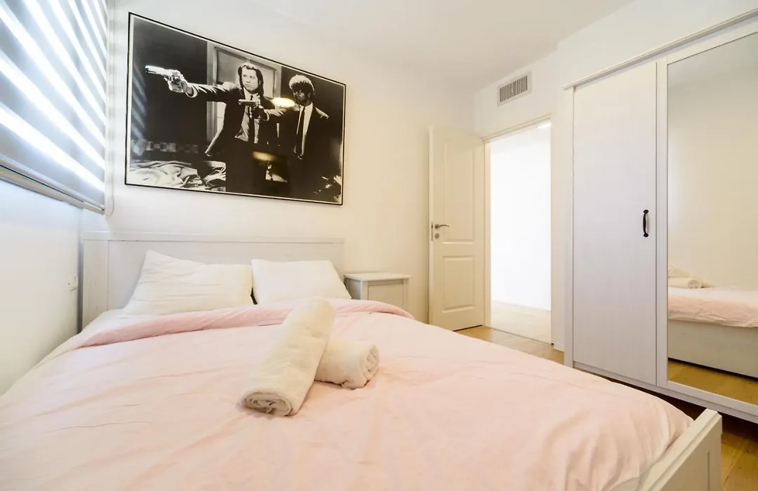 6 Ben Azariah - By Beach Apartments Tlv-1