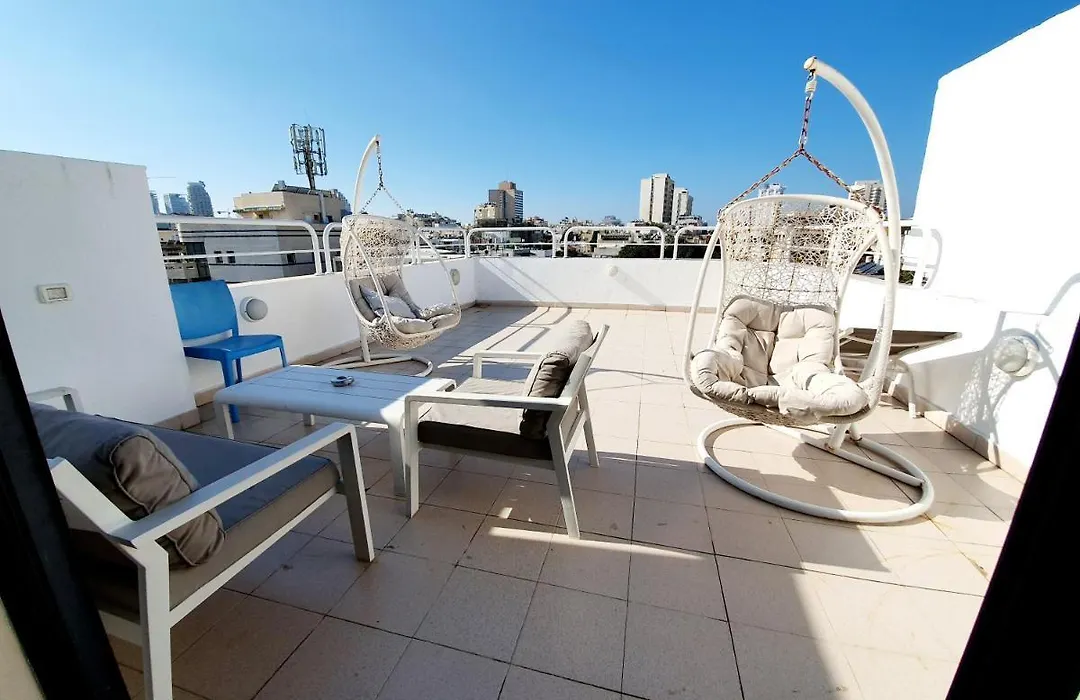 Dizengoff Sea Residence-1