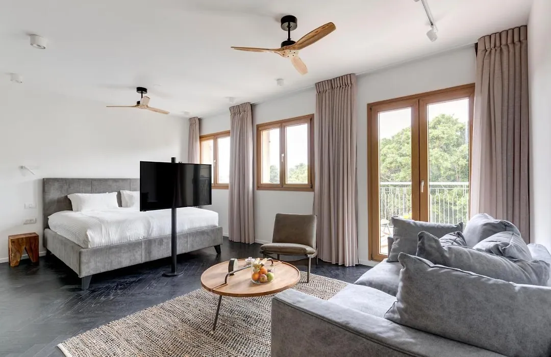 Andromeda Hill Amazing Suite-1