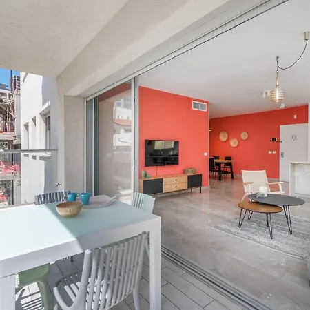 3 Bedrooms Apt Balcony & Parking Near Banana Beach-3