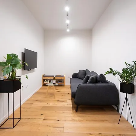 The Square - By Beach Apartments Tlv-2