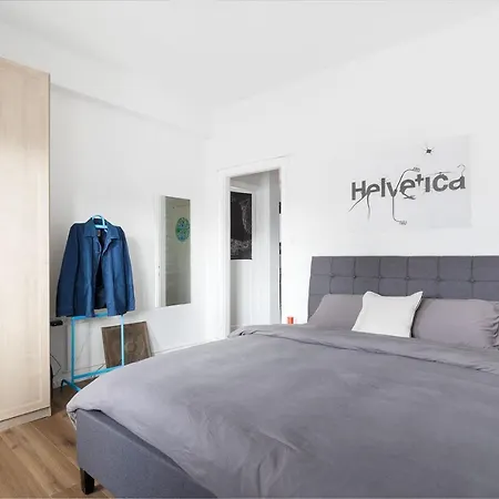 Artistic 2Br Apt W Balcony In Florentin Center By Sea N' Rent-3