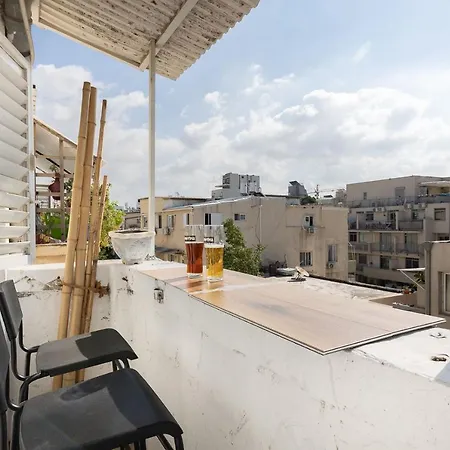 Artistic 2Br Apt W Balcony In Florentin Center By Sea N' Rent-2