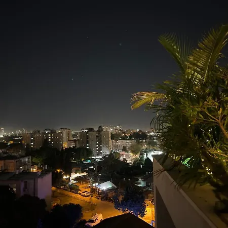 Suite And Room In A Breathtaking New Designed Penthouse In Se Tlv-2