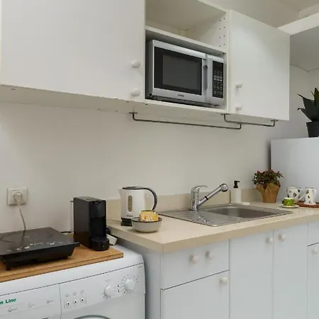 Sea View 2 Bedroom Apartment With Bomb Shelter-3