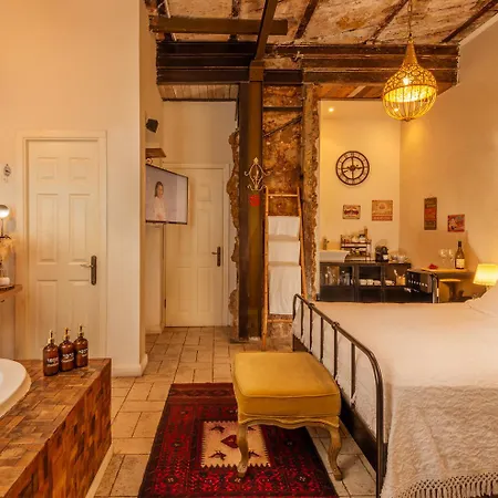 Trieste Neve Tzedek Boutique Suites Tel Aviv-3