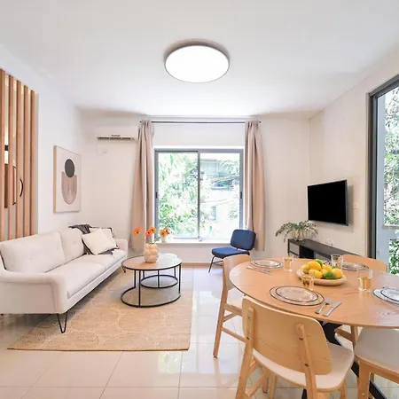 Renovated & Quiet 2Br Apartment Near Gordon Beach By Holyguest-3
