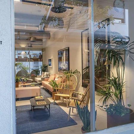 Artist Hotel - An Atlas Boutique Hotel-3