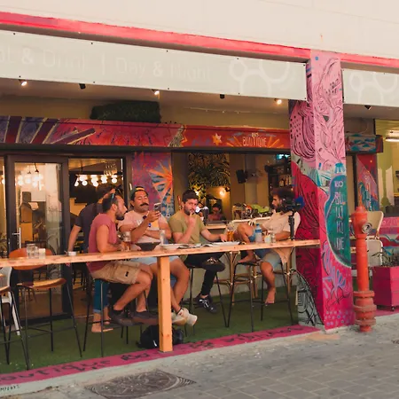 180 Boutique Hostel-2