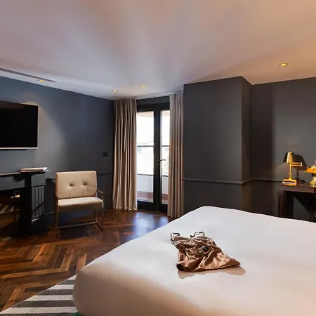 Debrah Brown, A Member Of Brown Hotels-3