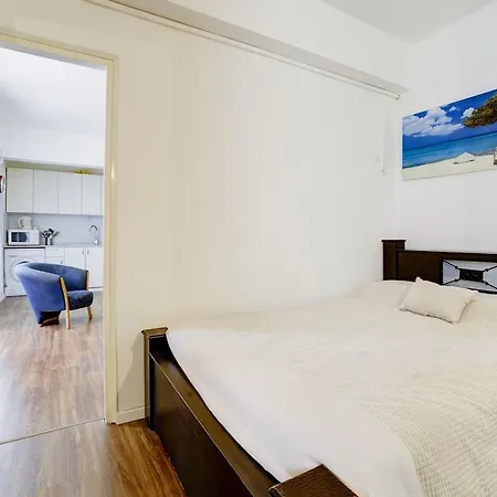 Tel-Aviving Apartments-3
