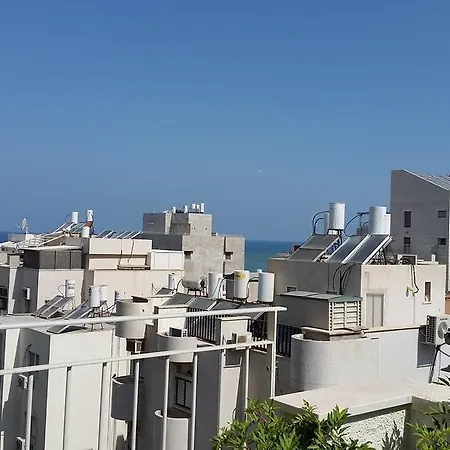Tel Aviv Roof Apartment-2