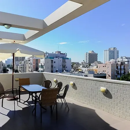 Yarden Sea Side Apartments-3