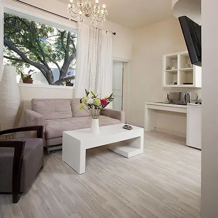 Levy - Neve Tzedek-2
