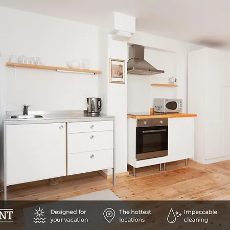 Stylish Apartments W Balcony In The Very Center By Sea N' Rent-2