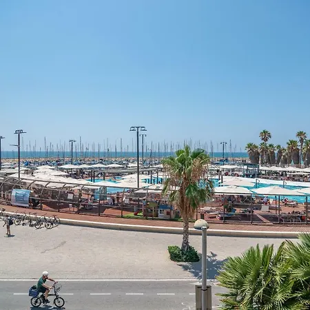 Olive Baywatch Hotel-2
