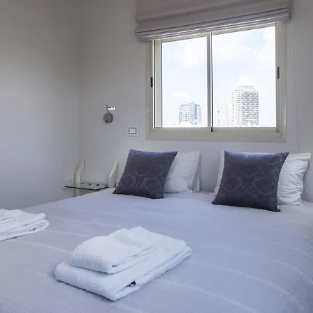 BnBIsrael apartments - Melchett Plume-3
