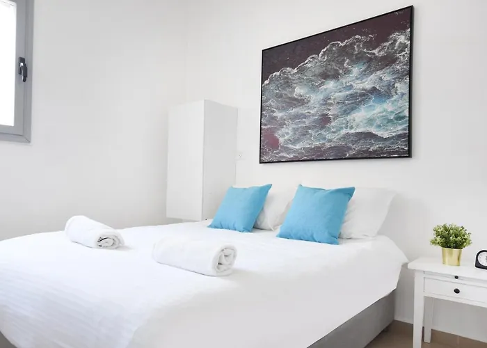 Apartamento Skylight 3Br In Bograshov By Holyguest Tel Aviv admite animales