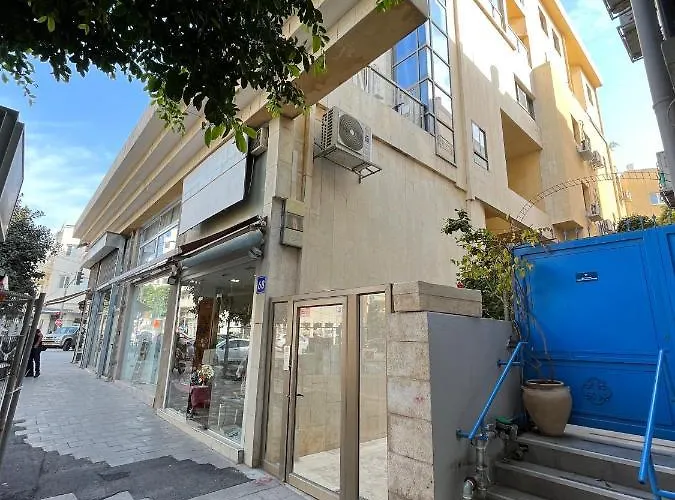 Bright And Spacious Loft By The Sea With Bomb Shelter Tel-Aviv acceptant les animaux