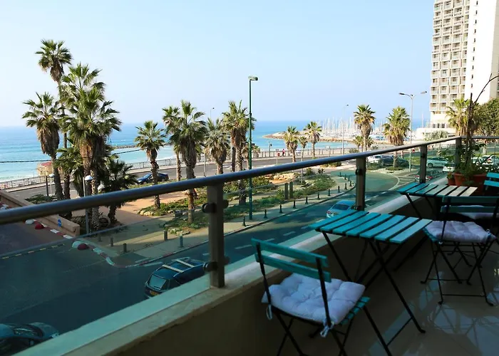 Panoramic Sea View Steps To Gordon Beach Tel-Aviv acceptant les animaux
