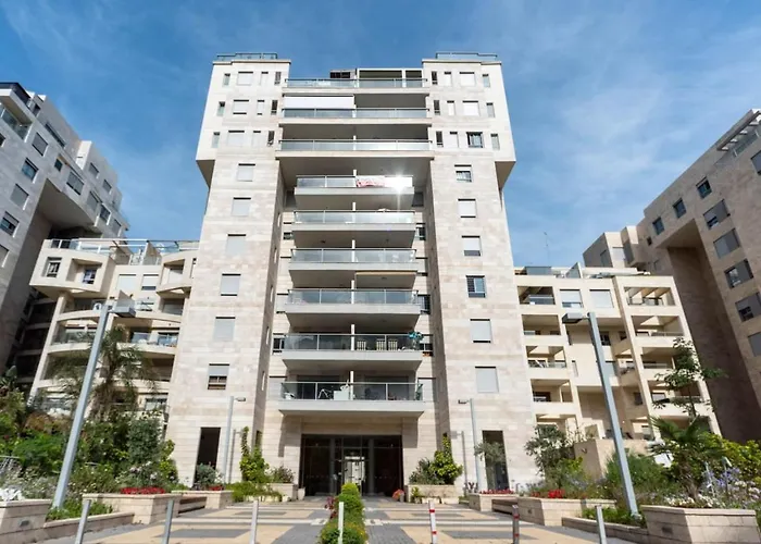 Apartamento Mamad Urban Gem With Outdoor Lounge Tel Aviv admite animales