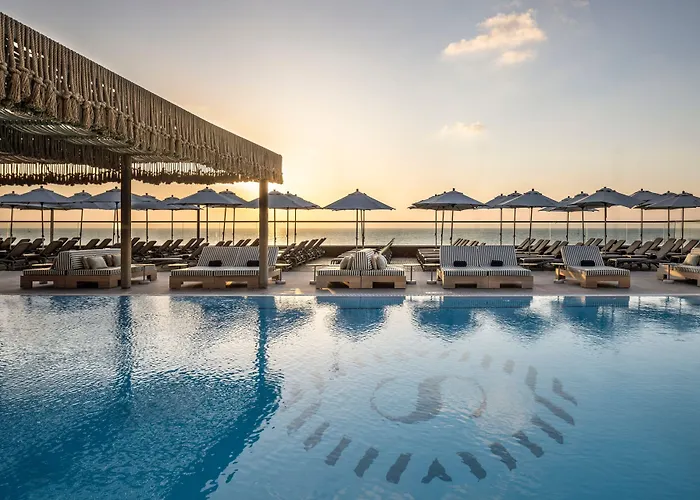 Hoteles con Cancha de Tenis en Tel Aviv